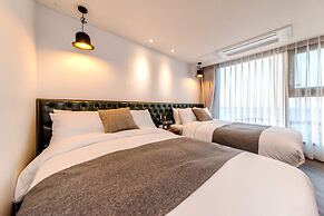 Jeju Marevo Beach Hotel