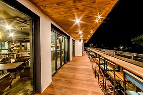 Jeju Marevo Beach Hotel