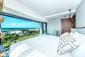 Jeju Marevo Beach Hotel