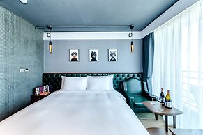 Jeju Marevo Beach Hotel