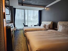 Jeju Marevo Beach Hotel