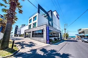 Jeju Marevo Beach Hotel