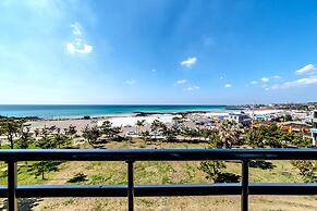 Jeju Marevo Beach Hotel