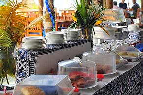 Blue Lagoon Beach Resort