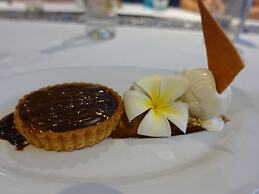 Blue Lagoon Beach Resort