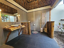 Blue Lagoon Beach Resort