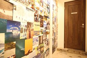 365BASE outdoor hostel