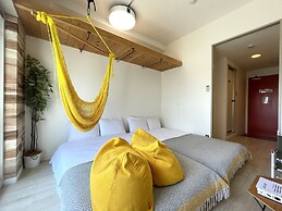 365BASE outdoor hostel