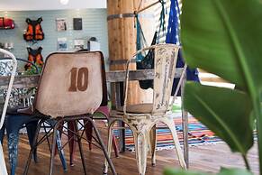 365BASE outdoor hostel