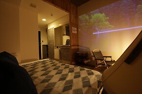 365BASE outdoor hostel