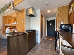 365BASE outdoor hostel