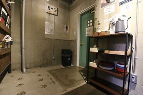 365BASE outdoor hostel