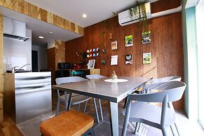 365BASE outdoor hostel