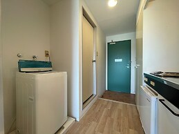 365BASE outdoor hostel