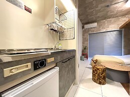 365BASE outdoor hostel