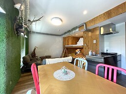 365BASE outdoor hostel