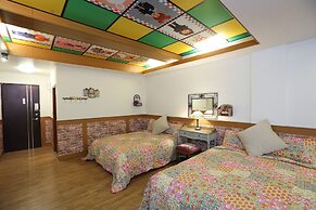 First Place B&B - Hualien Railway Station