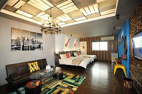 First Place B&B - Hualien Railway Station