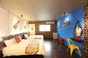 First Place B&B - Hualien Railway Station