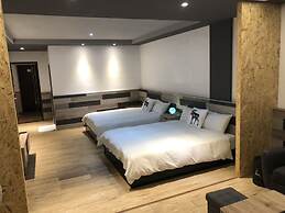 First Place B&B - Hualien Railway Station