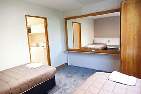 Aotea Lodge