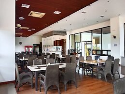 Queens Island Golf and Village