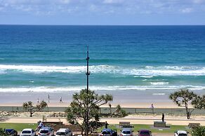 Moroccan Resort - HR Surfers Paradise