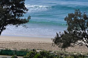 Moroccan Resort - HR Surfers Paradise