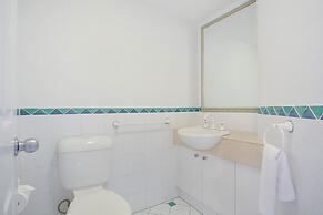 Moroccan Resort - HR Surfers Paradise