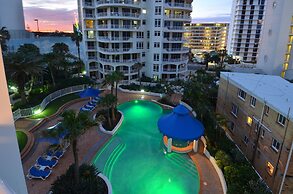 Moroccan Resort - HR Surfers Paradise