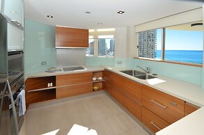 Moroccan Resort - HR Surfers Paradise