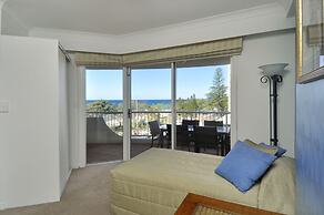 Moroccan Resort - HR Surfers Paradise