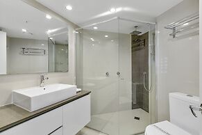 Moroccan Resort - HR Surfers Paradise