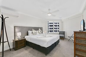 Moroccan Resort - HR Surfers Paradise