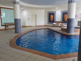 Moroccan Resort - HR Surfers Paradise