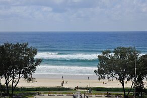 Moroccan Resort - HR Surfers Paradise