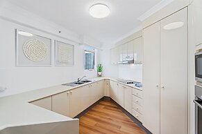 Moroccan Resort - HR Surfers Paradise