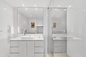 Orchid Residences - HR Surfers Paradise