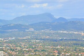 Orchid Residences - HR Surfers Paradise