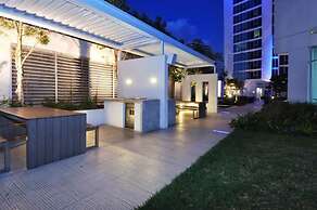 Orchid Residences - HR Surfers Paradise