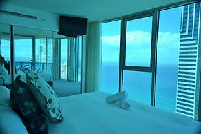 Orchid Residences - HR Surfers Paradise