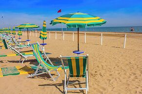 Bella Italia & EFA Village