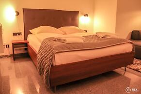 BlueStone Boarding Apartments