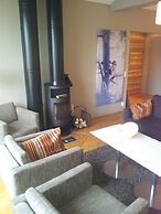 Levi Suites Unna Mànnu