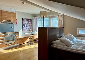 Levi Suites Unna Mànnu