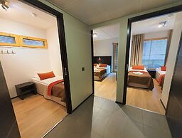 Levi Suites Levi Gold