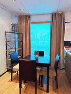 Levi Suites Levi Gold