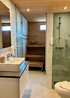 Levi Suites Levi Gold