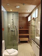 Levi Suites Levi Gold