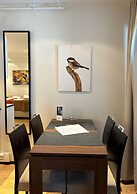 Levi Suites Levi Gold